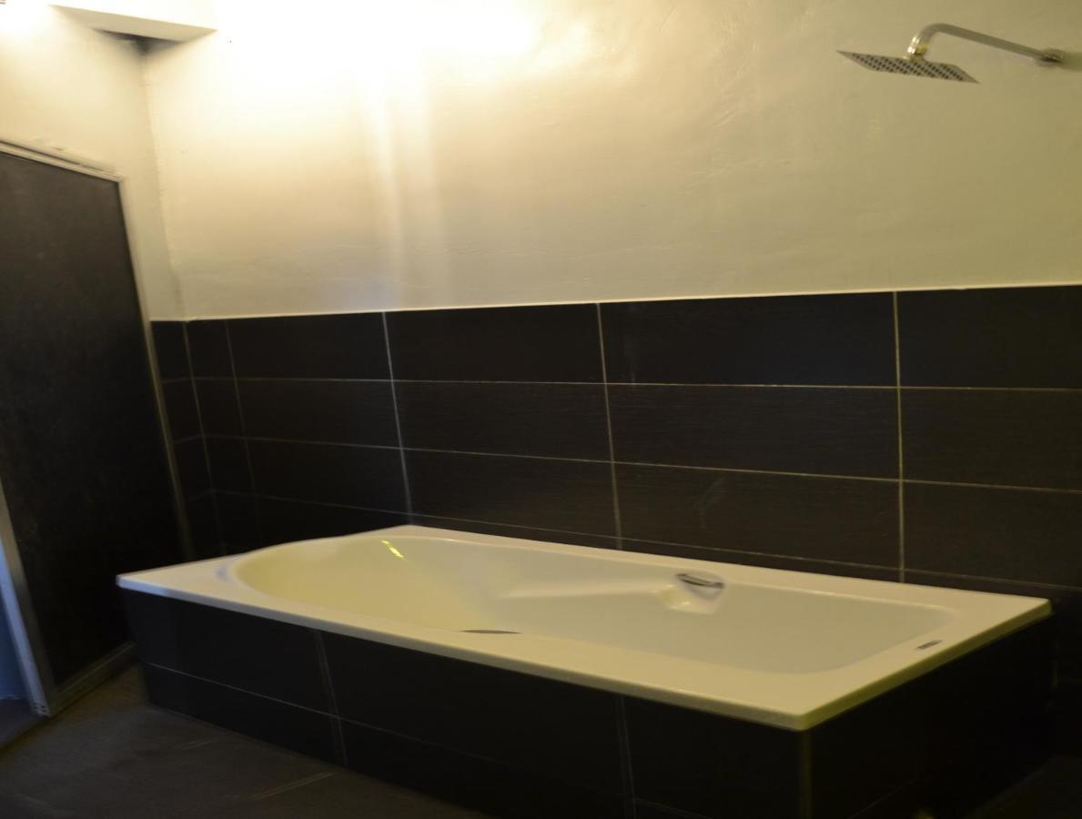 Pine Hotel Batu Gajah Eksteriør bilde