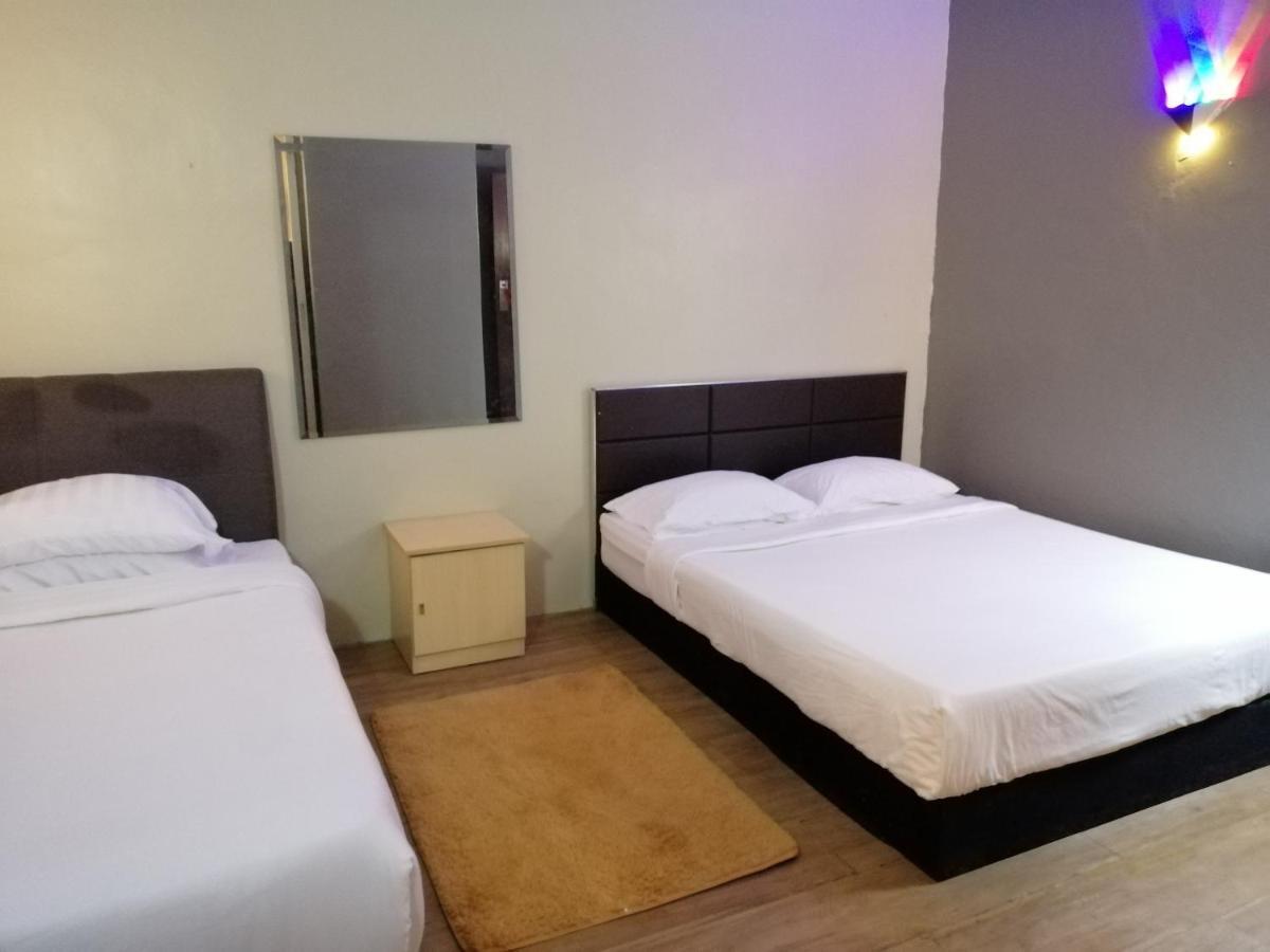 Pine Hotel Batu Gajah Eksteriør bilde