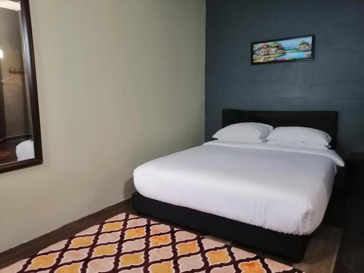 Pine Hotel Batu Gajah Eksteriør bilde